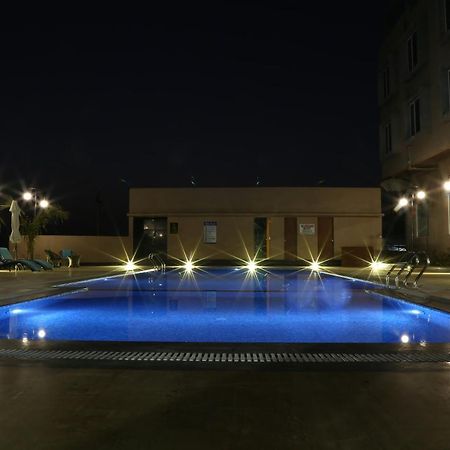 The Fern Residency Mundra Hotel Exterior foto