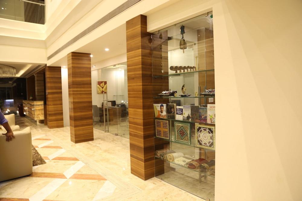 The Fern Residency Mundra Hotel Exterior foto